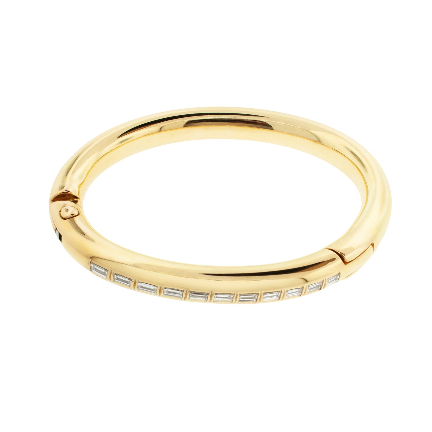 LUIS MORAIS 14K polished yellow gold Carabiner bangle bracelet with white diamond baguettes. Hinge closure. Width: 8 mm
