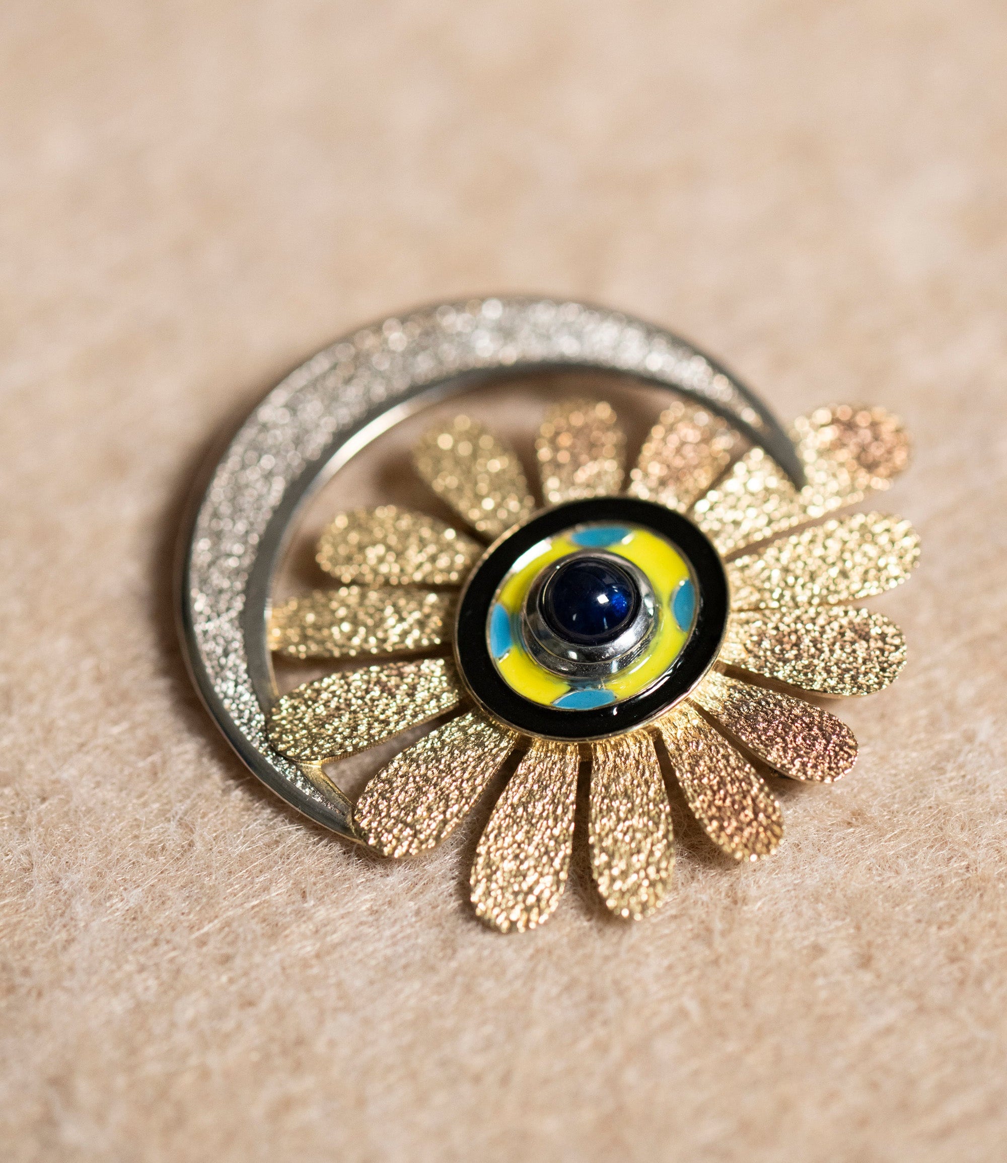 Pepe Mar x LUIS MORAIS "Face-Off 29" Brooch