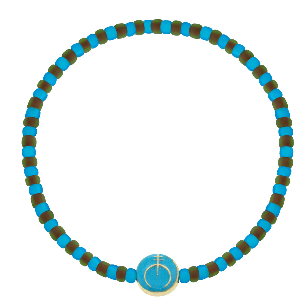 LUIS MORAIS 14K yellow gold small disk with enameled Naja symbol on a glass beaded bracelet. 