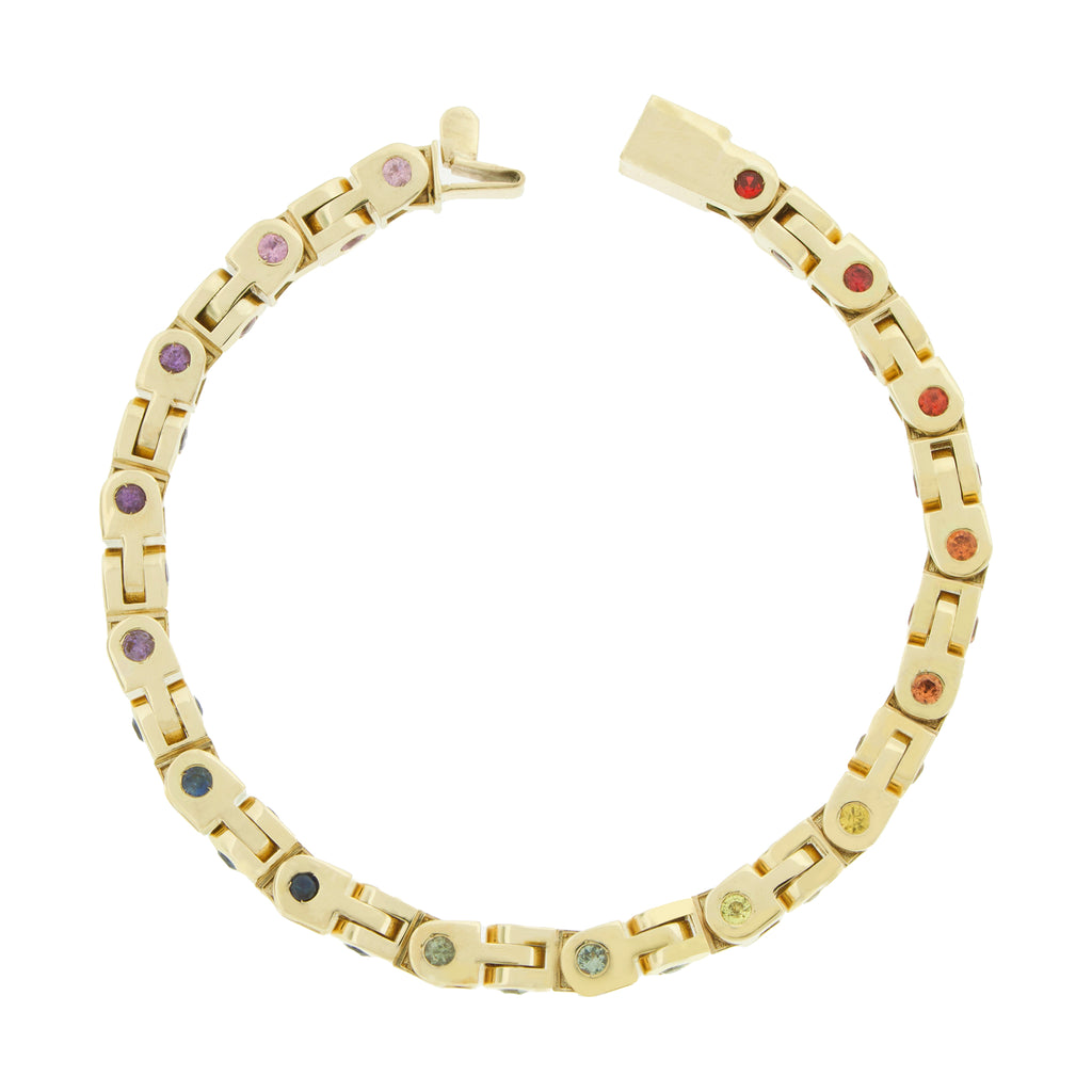 <p>LUIS MORAIS 14k yellow gold Bike Chain bracelet inlaid with rainbow sapphires.<span style="font-size: 0.875rem;"></span></p> <ul> <li></li> </ul>