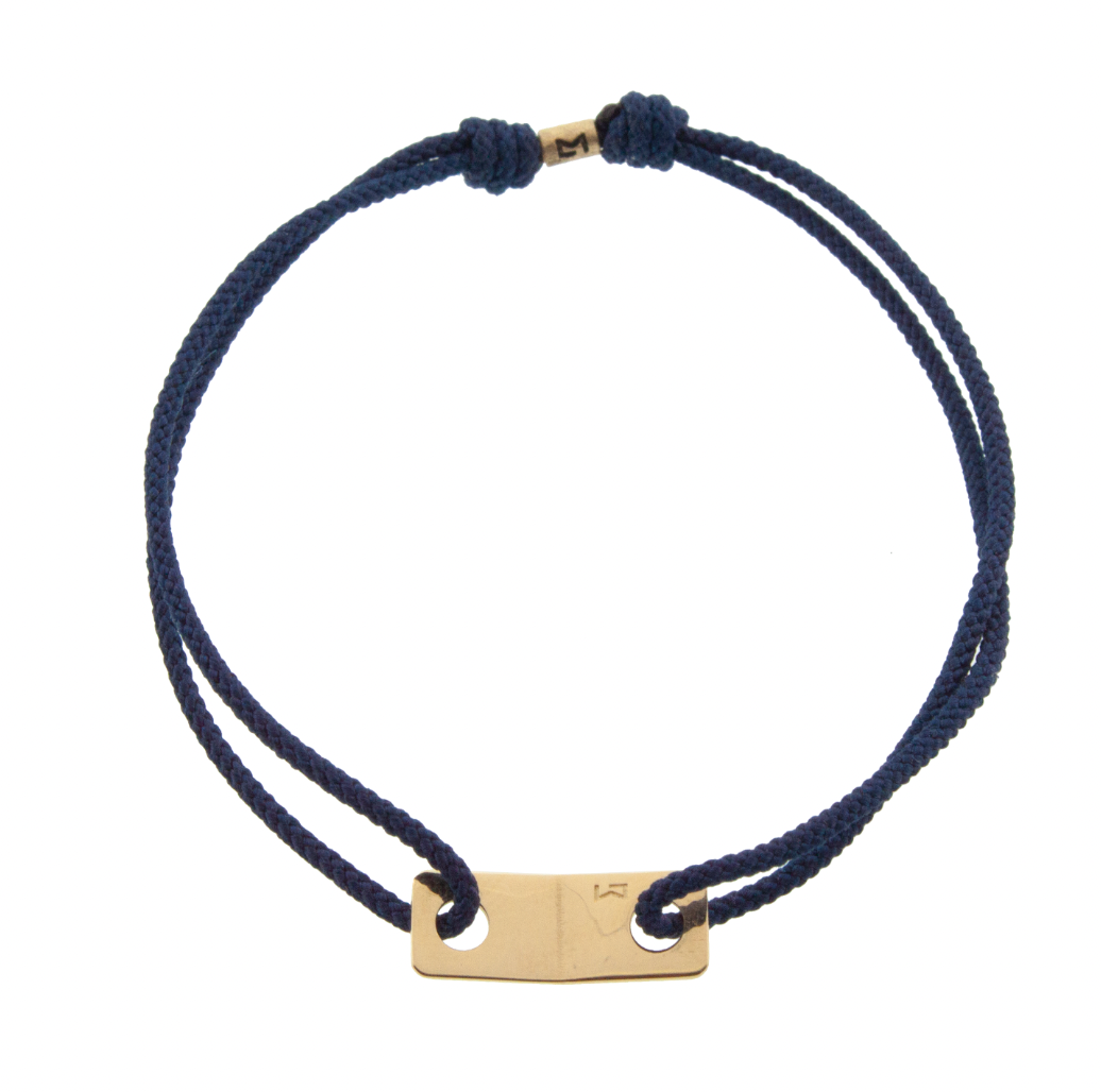 Petite plaque d'identification à maillons dorés sur bracelet cordon bleu marine
