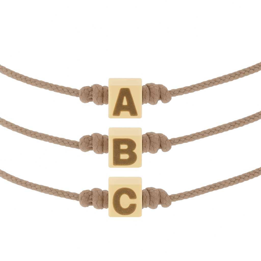 Bracelet cordon cube doré initial personnalisé