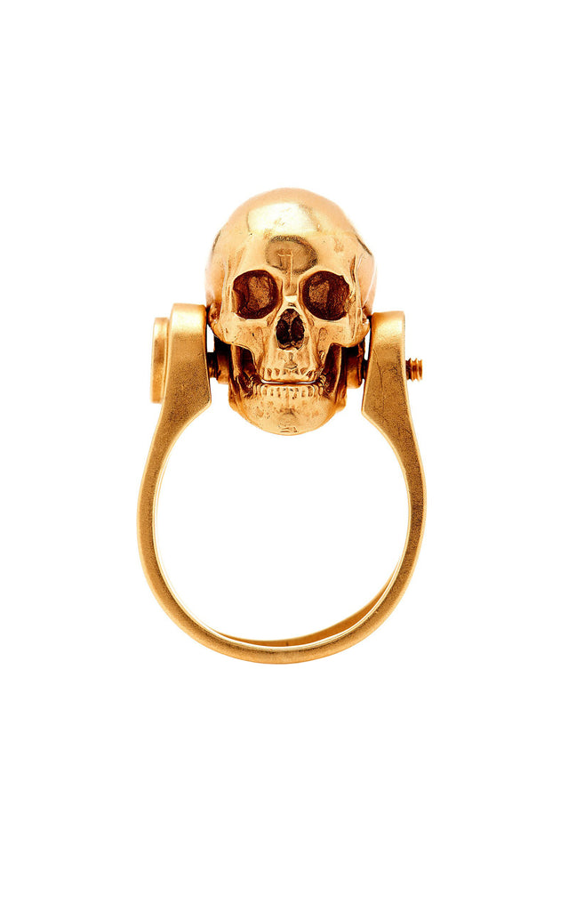 Anillo de calavera dorada con mandíbula móvil